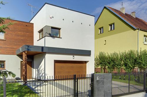 Więcej niż bezpieczeństwo
